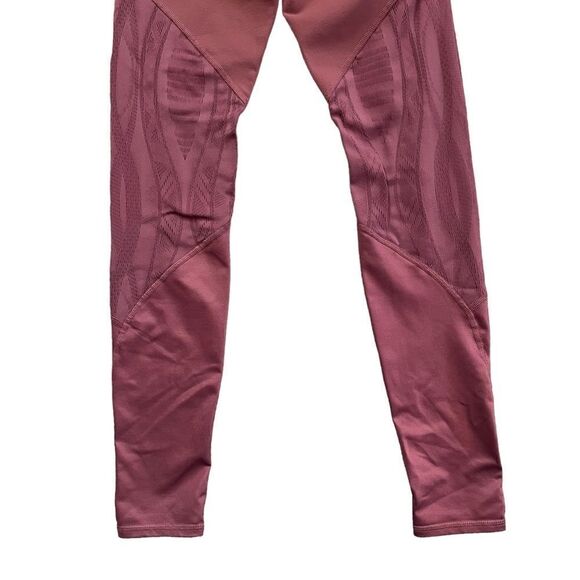 ALO Yoga Vitality Sheer Cutout Leggings Size Small - Picture 5 of 7